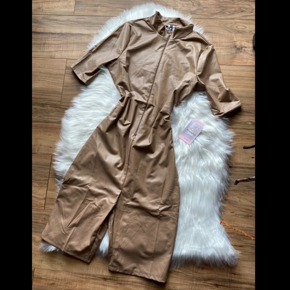 “Baggy Zip-Up” Satin romper
